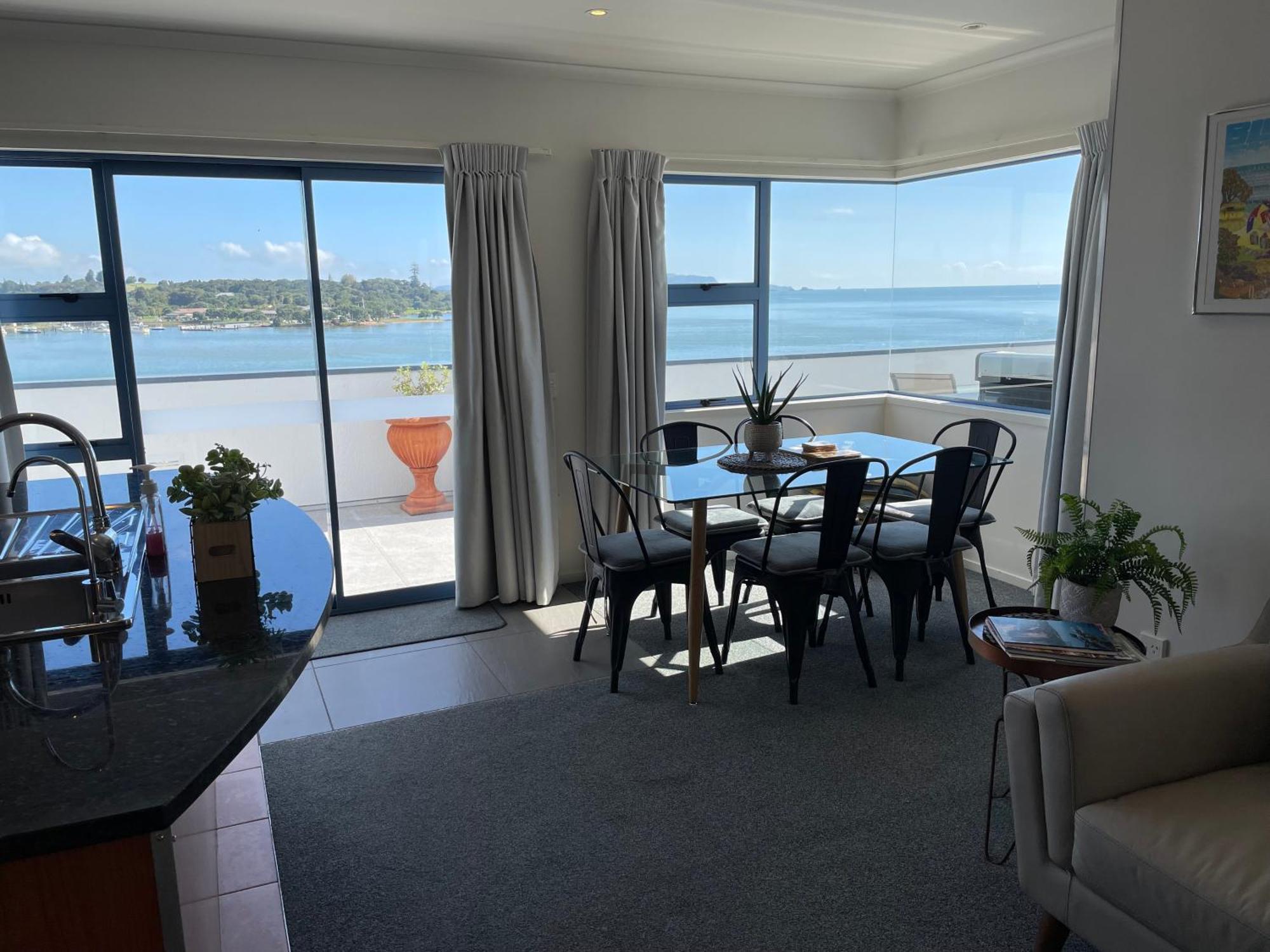 Blue Pacific Apartments Пейхия Номер фото