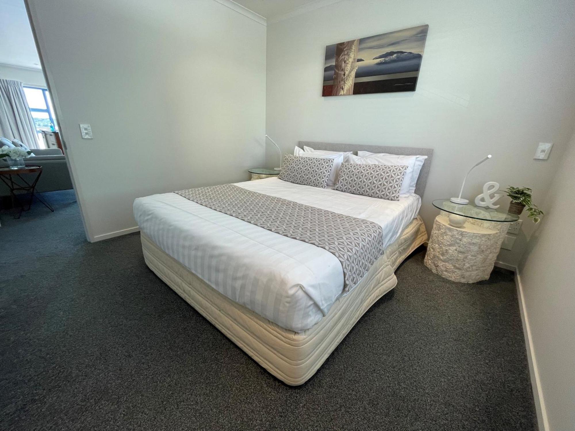 Blue Pacific Apartments Пейхия Номер фото