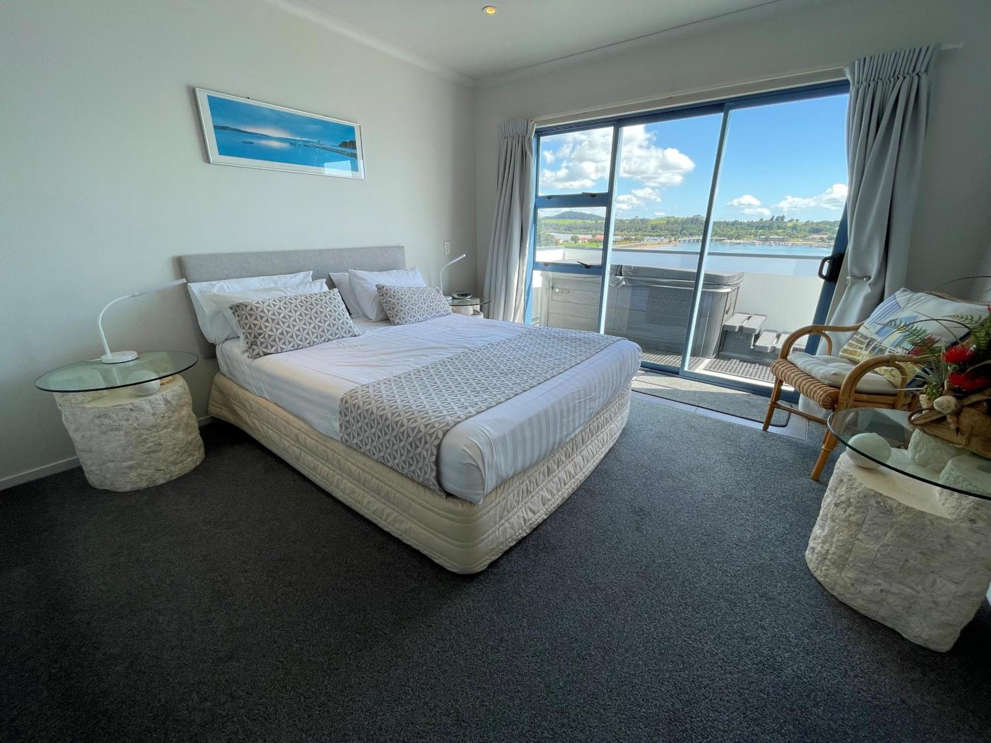 Blue Pacific Apartments Пейхия Номер фото